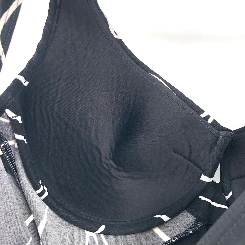 MIRACLESUIT Escape One Piece Swimsuit Ruched Slimming Black White Underwire 14 - Picture 5 of 9